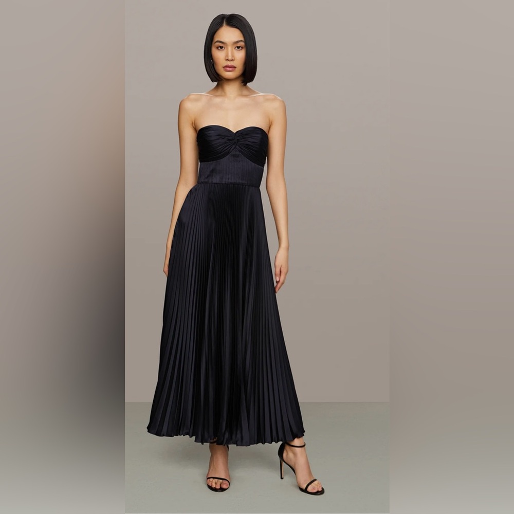 AMUR Belle Satin Pleated Sweetheart Neckline Timeless Gown in Navy Blue 6